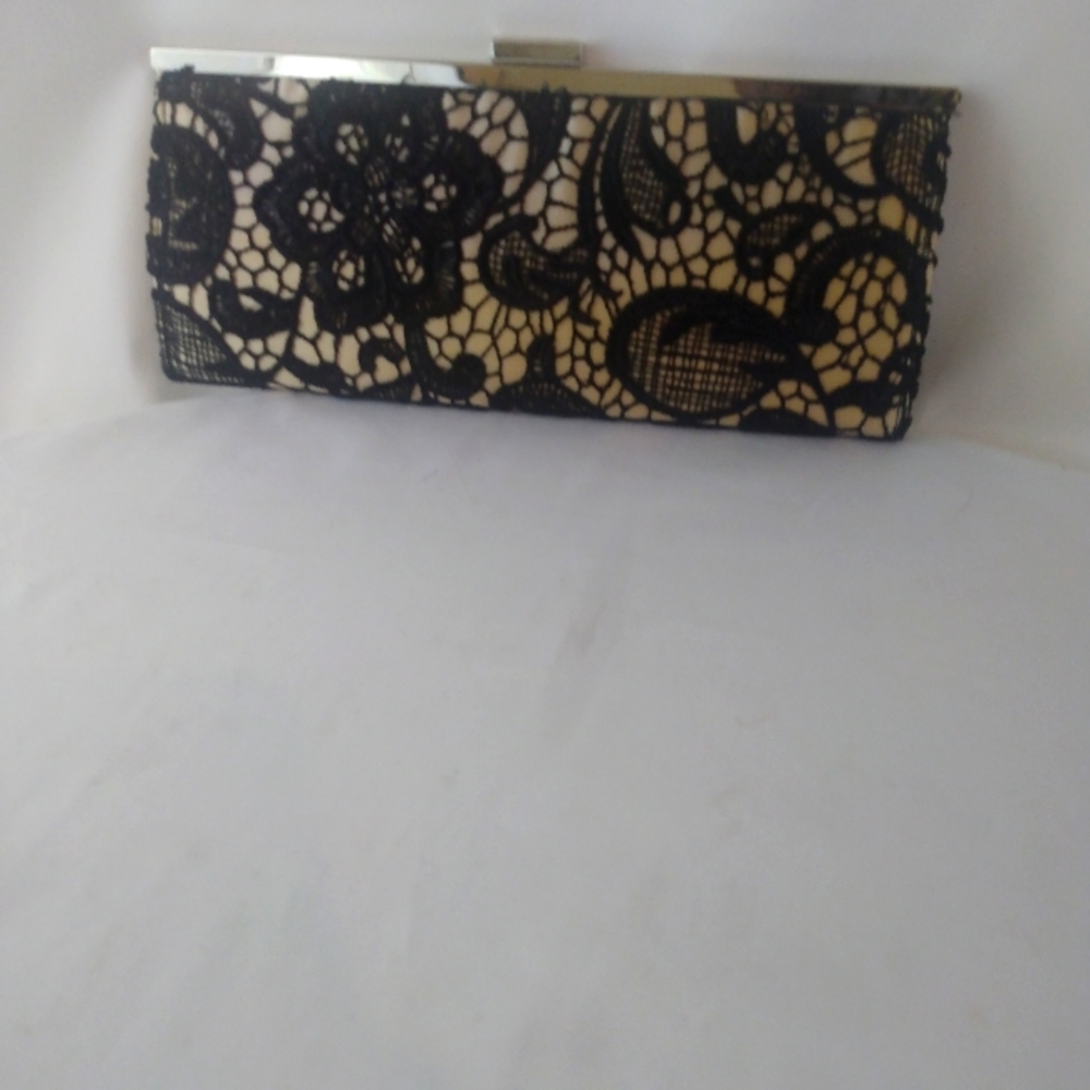 Style & Co Black/Tan Crochet Purse